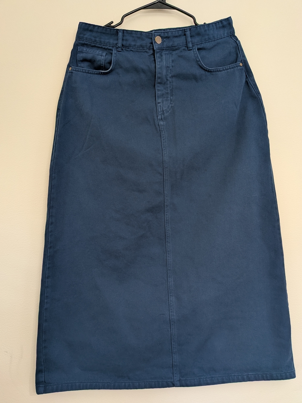 Denim High-Rise Navy Midi Skirt with Front Pockets